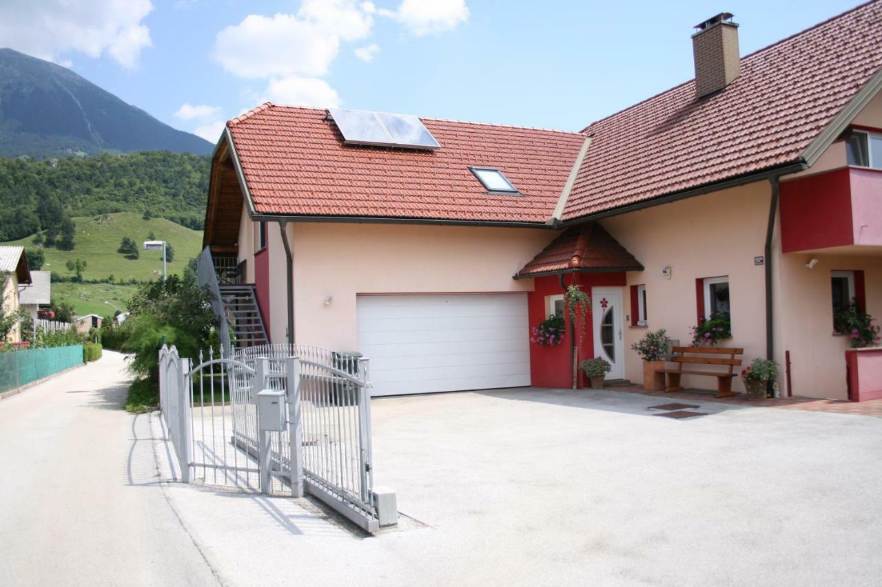 Apartment Marjetka Zirovnica Exterior photo